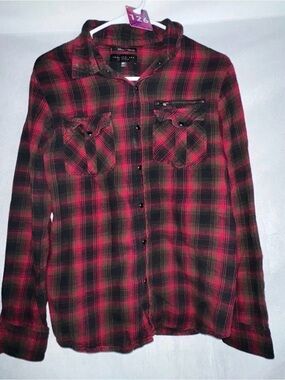 Women’s Medium Red and Black Plaid Button-Up Shirt with black pear snaps